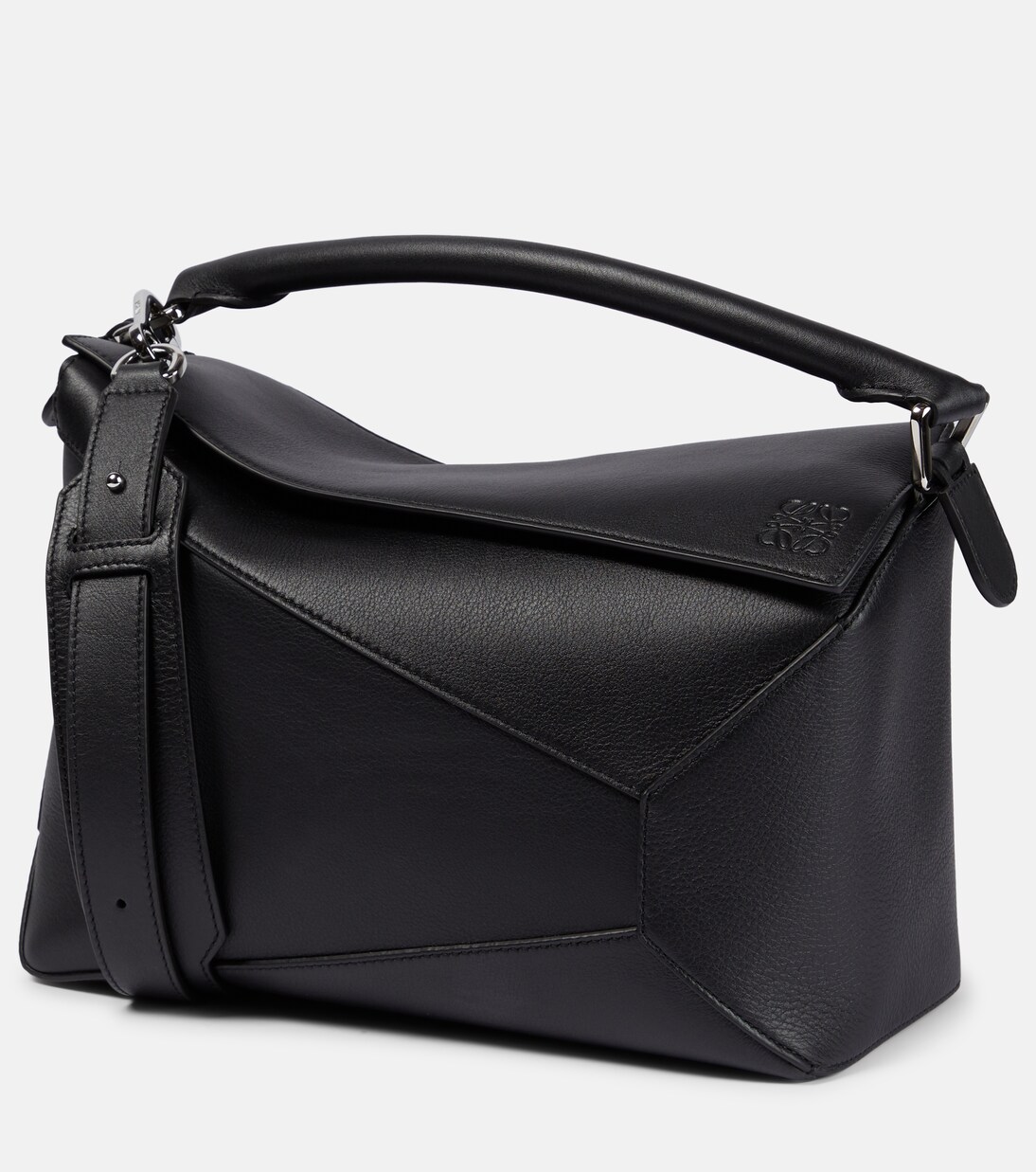Puzzle Edge Medium leather tote bag in black - Loewe | Mytheresa