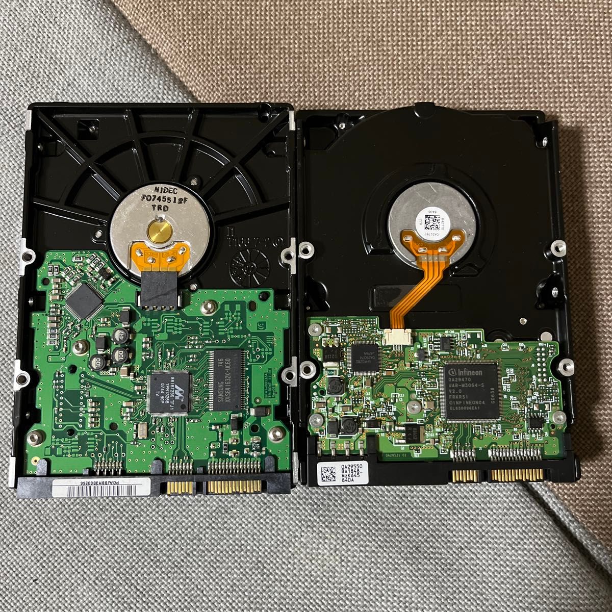 ジョイサウンド ウェーブJSーW1 ロック解除用 HDD 2台まとめ売り