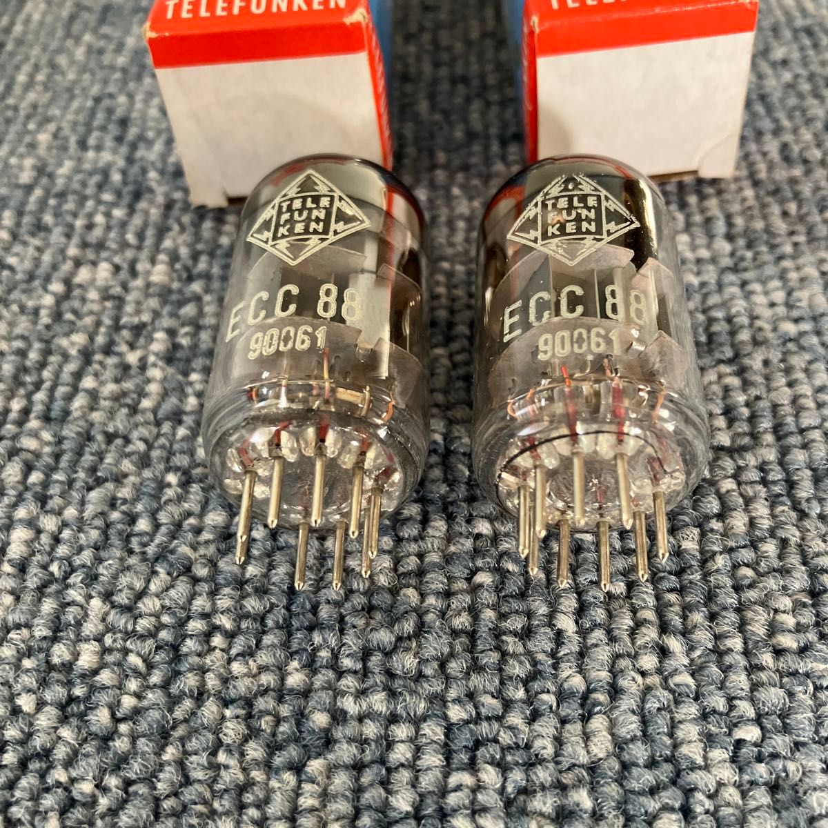 テレフンケン TELEFUNKEN ECC88 真空管 2本セット｜Yahoo!フリマ（旧