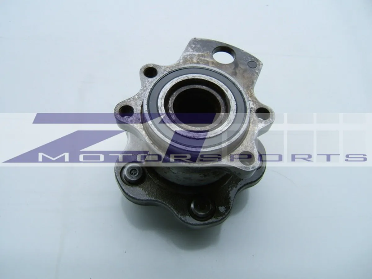 Used 300ZX Non-Turbo Rear Wheel Hub/Bearing Assembly