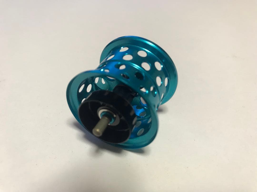 KTFフィネススプール KAHEN 26/24 スティーズ 32Φ ライトブルー KTFフィネススプール KAHEN 24 / 26スティーズ用 ライトブルー 32φ