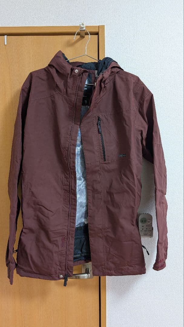 VOLCOM ジャケット Mサイズ スノーボードウェア GORE-TEX VOLCOM ボルコム GUIDE GORE-TEX スノーボード ウェア ジャケット ユニ